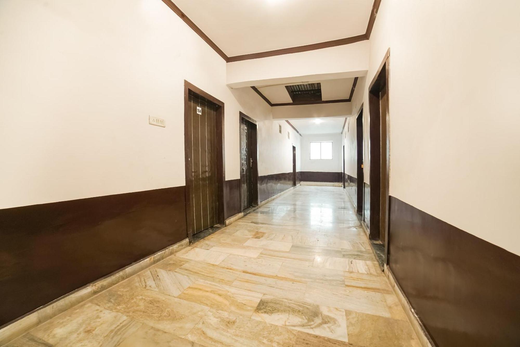 Oyo Hotel Konark Inn Bareilly Dış mekan fotoğraf