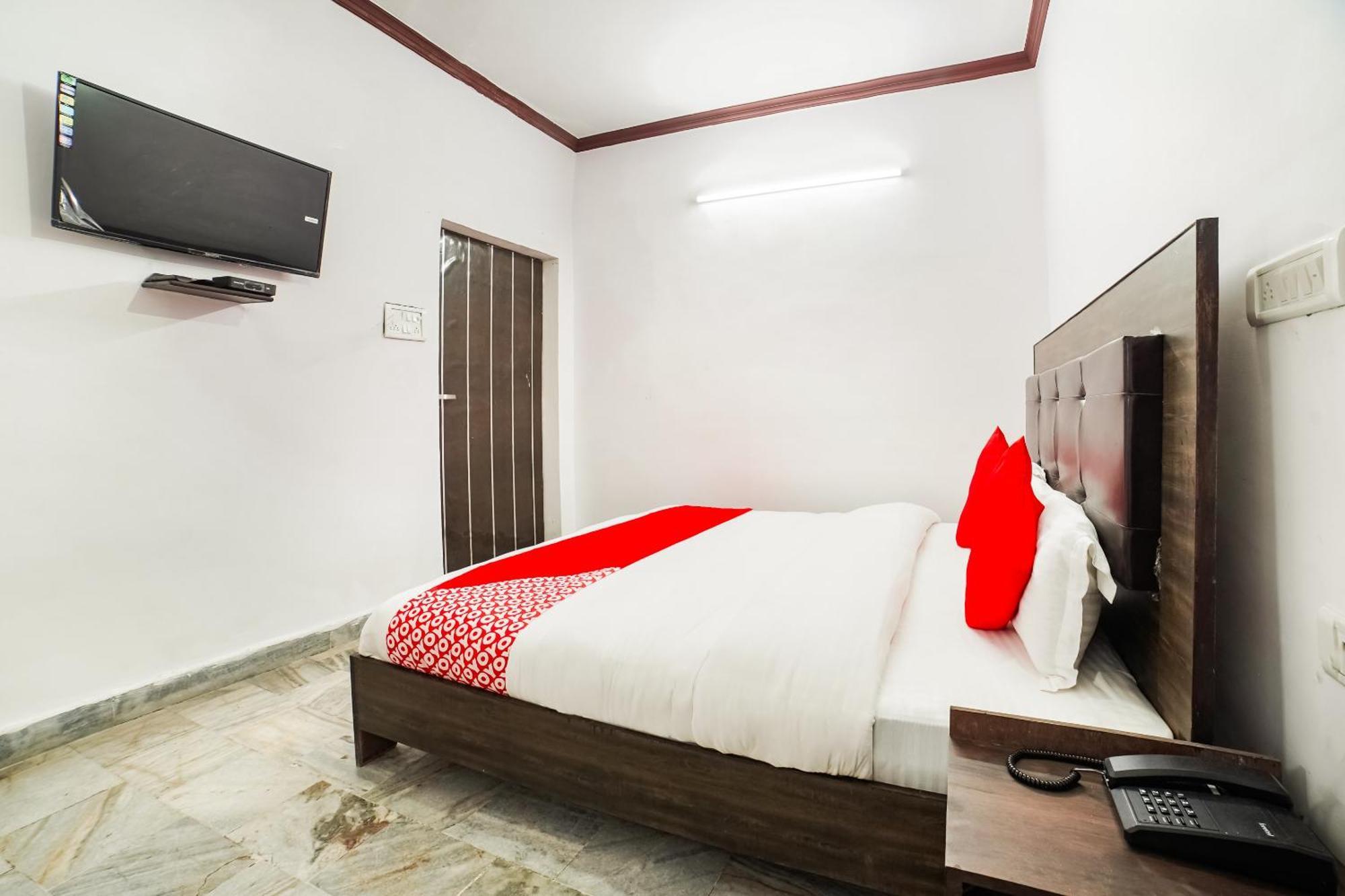 Oyo Hotel Konark Inn Bareilly Dış mekan fotoğraf