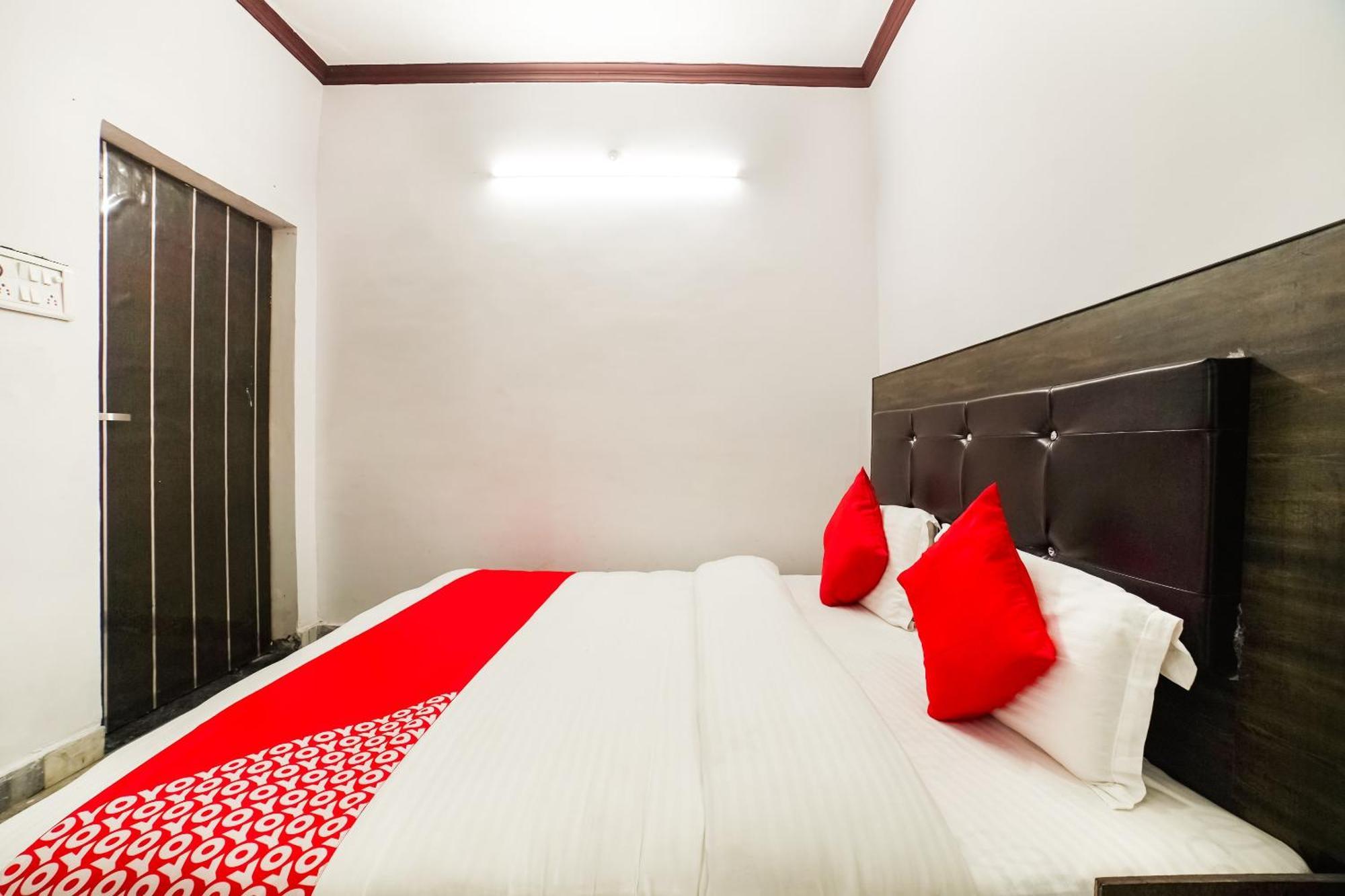 Oyo Hotel Konark Inn Bareilly Dış mekan fotoğraf